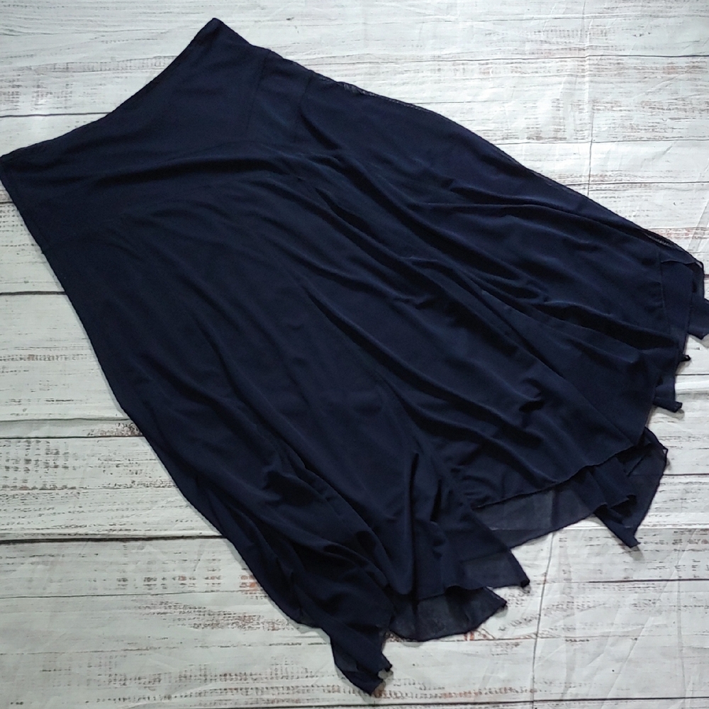 Chico's Dark Blue A-Line‎ Maxi Skirt with Raw Sharkbite Hem - Picture 2 of 8